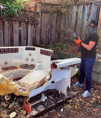 Best Furniture Removal  in Yellville, AR